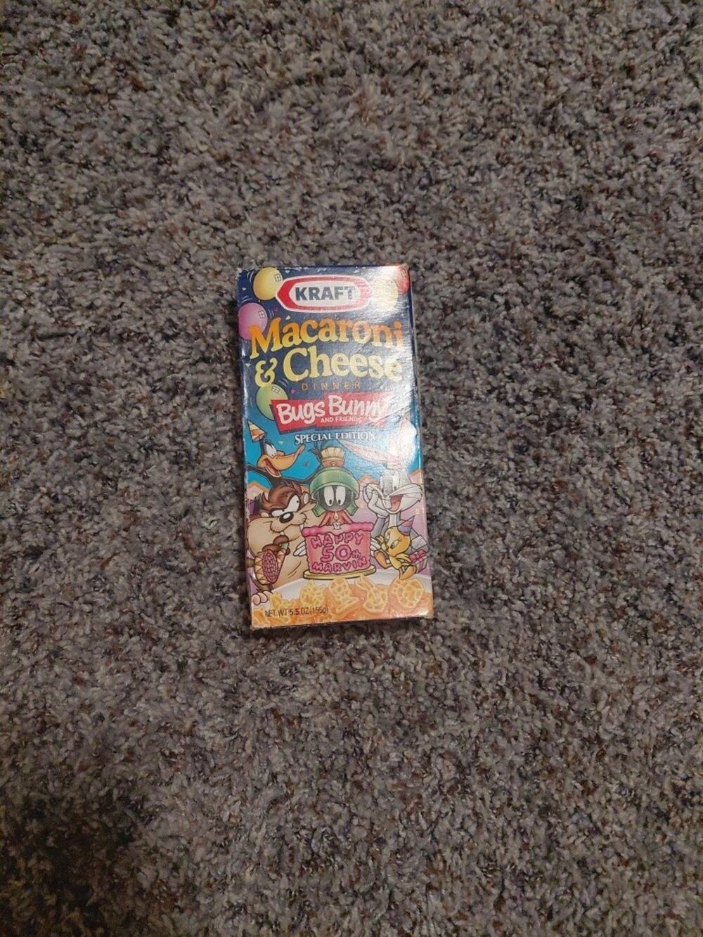 Vintage 1990’s Kraft Macaroni Cheese Bugs Bunny Theme Full NOS Unopened Sealed